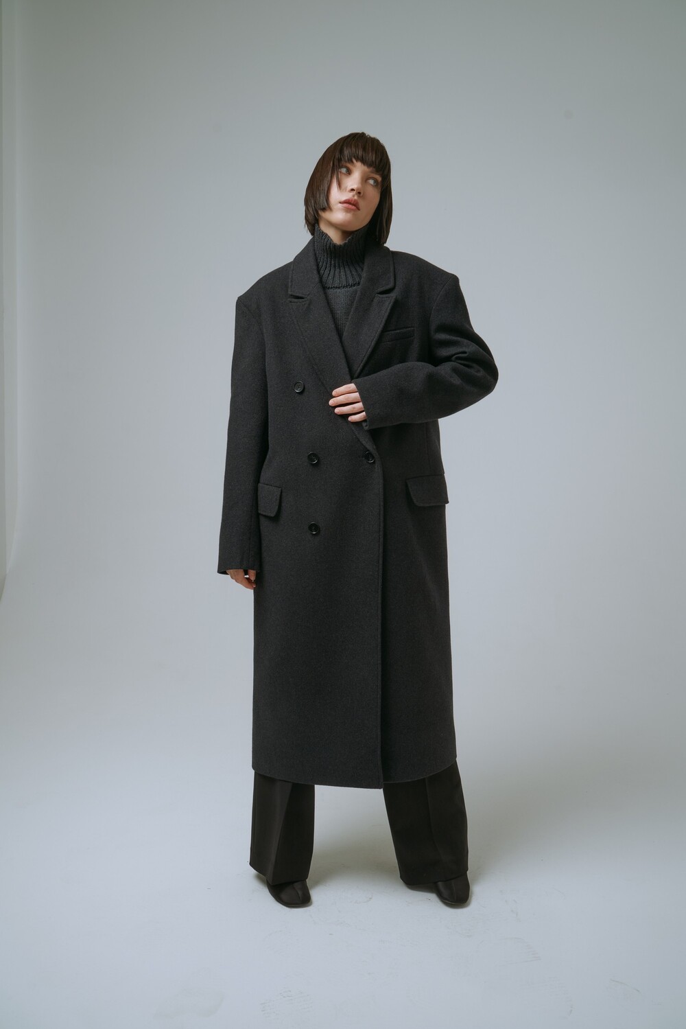 Grandfather's coat in color graphite