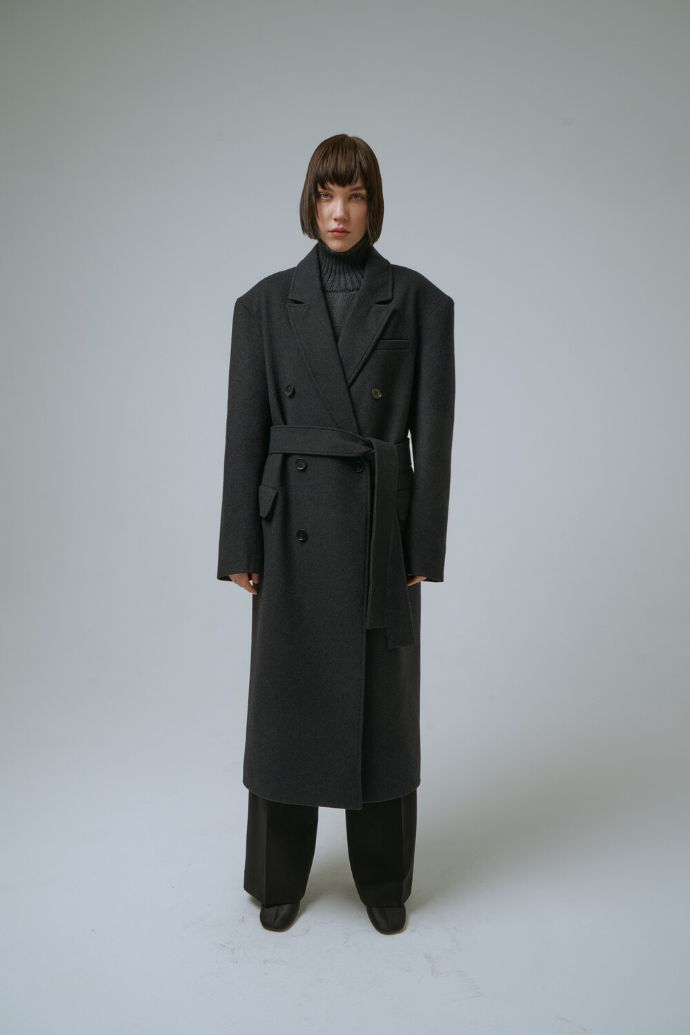 Grandfather's coat in color graphite