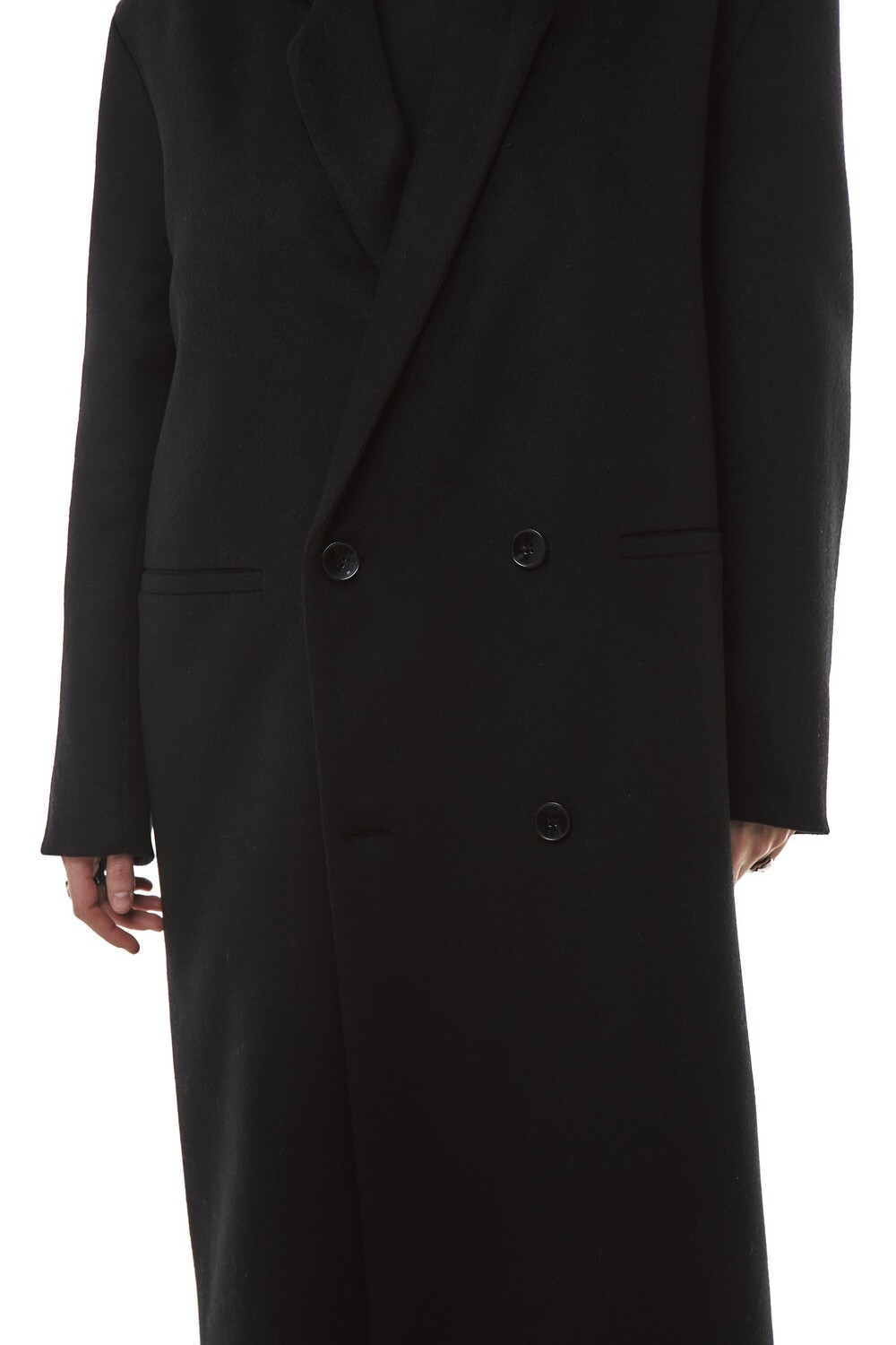 Black insulated coat with leaf