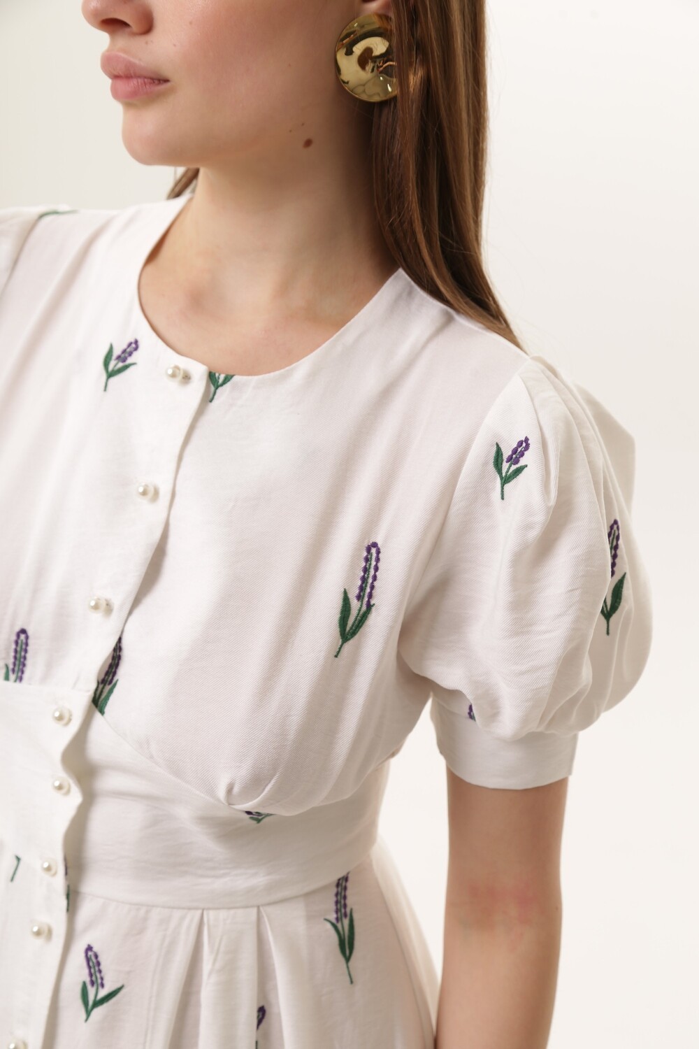 Dress with embroidery