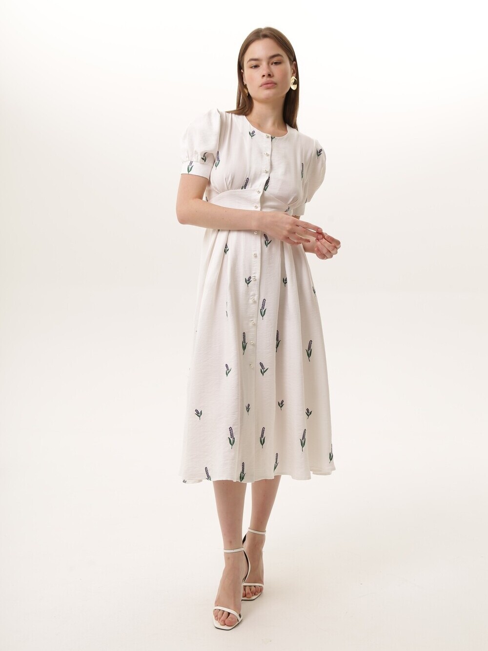 Dress with embroidery